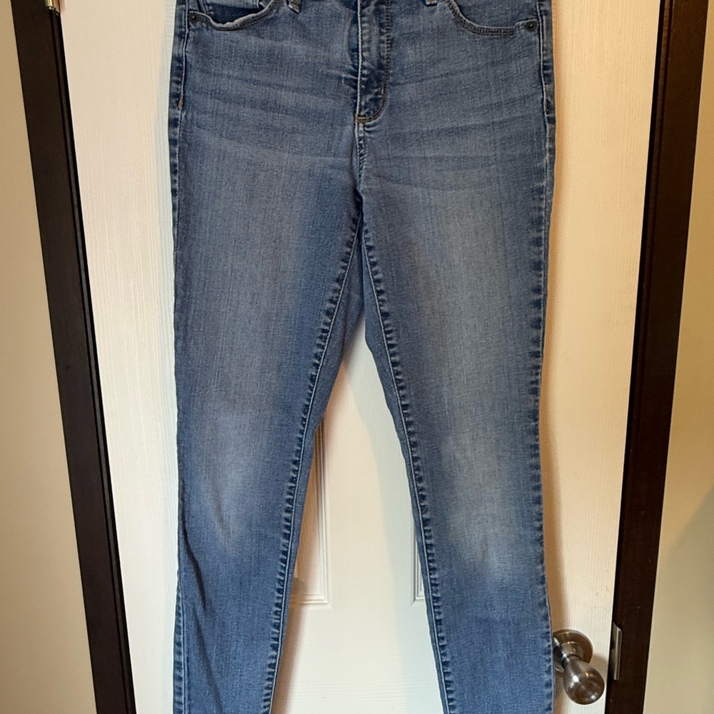 Universal Thread Light Blue Skinny Jeans